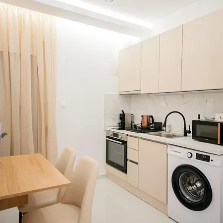 Luxury דירה *