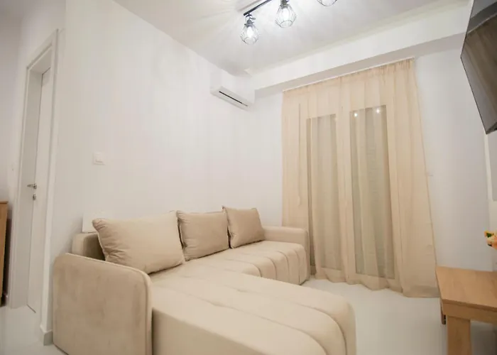 Luxury * Saloniki